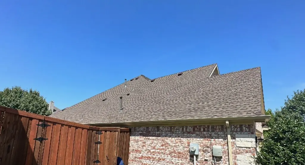 Completed roof replacement project in Alpine